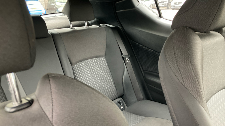 Toyota C-HR 1.8 Hybrid Icon 5dr CVT Hybrid Hatchback